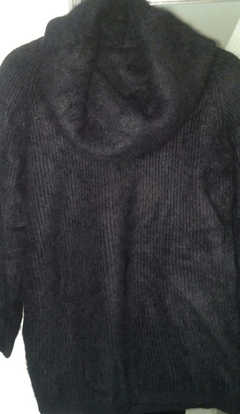 HENRI BENDEL NY sweater - Picture 4 of 4